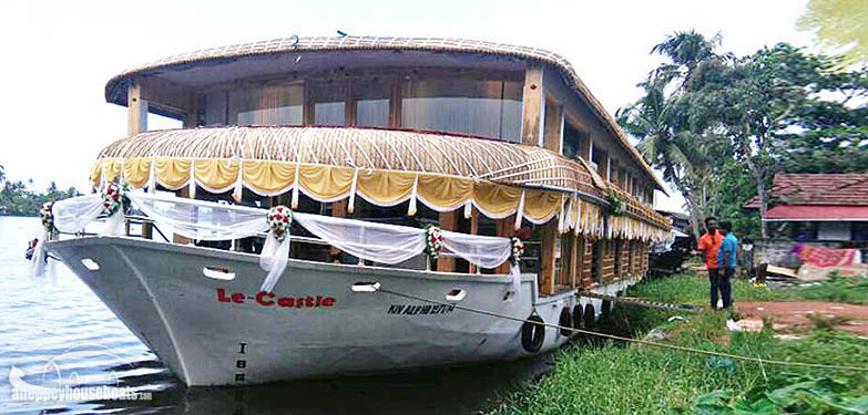 Luxury Conference Boathouse
