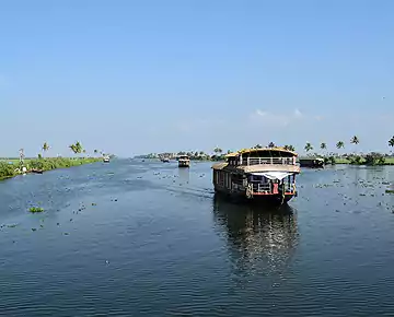 Kerala houseboat cruise