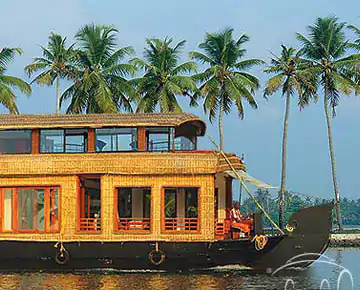 Luxury Houseboats in Alleppey